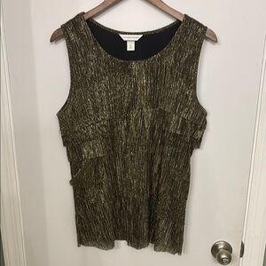 Christopher & Banks Green Black Pleated Sleeveless Tank Top